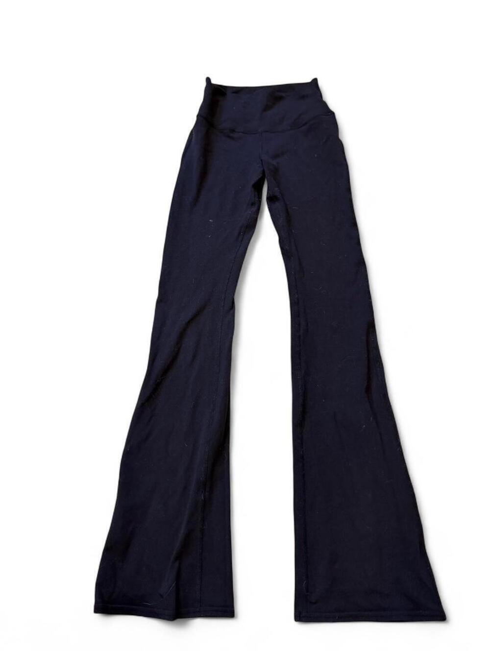 Alo Yoga Women's Black Legging